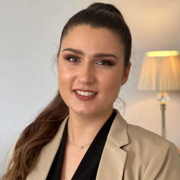 Lara Silverson