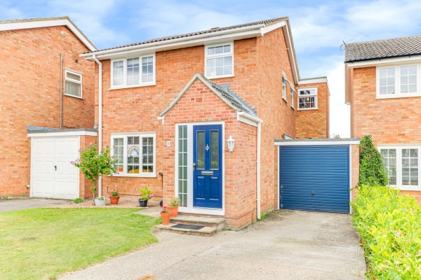 5 Gage Close, Royston