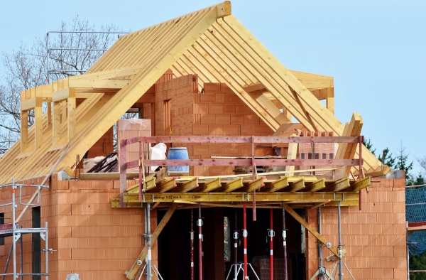 The Pros and Cons of Using the Help to Buy Scheme