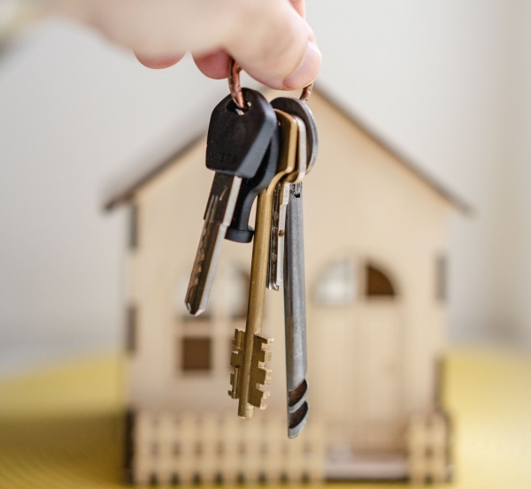 How Home Sellers Can Avoid Fall-Through Agony