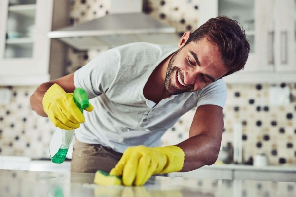 Our 20 crazy tips for cleaning your home