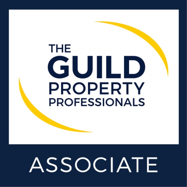 Gemma Underwood MARLA gains Prestige Guild Training Qualification