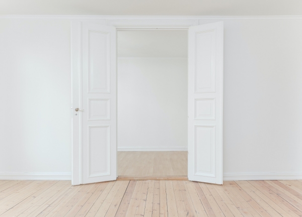 To Furnish or Not to Furnish? A Landlord’s Dilemma