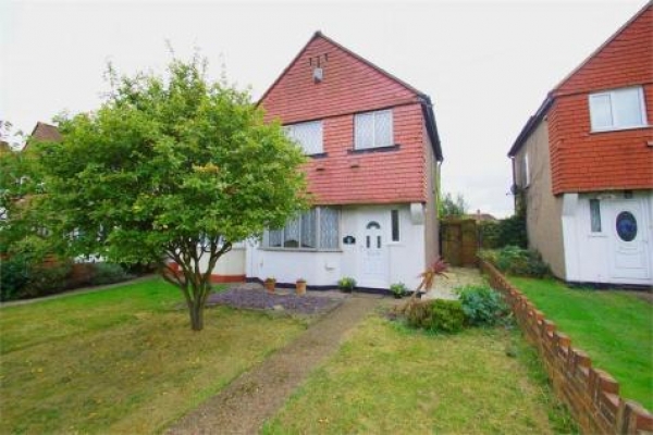 IDEAL BUY TO LET – 3 BEDROOM END OF TERRACE HOUSE FOR SALE IN SIDCUP
