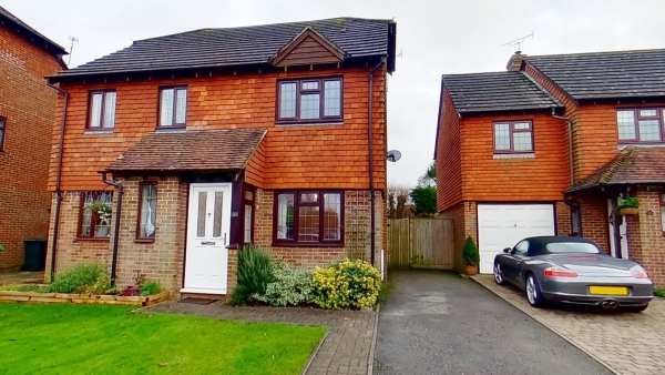 Riverside Close, Ashford.