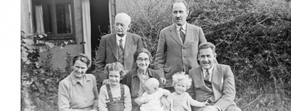 All Under One Roof: The Rise of Multi-Generational Life