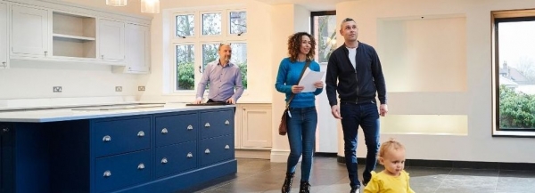 Five Reasons to Leave Property Viewings to the Experts