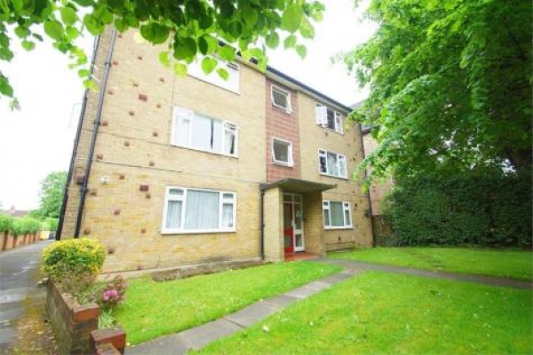 Ideal Buy To Let – 1 bedroom flat for sale in Hatherley Road
