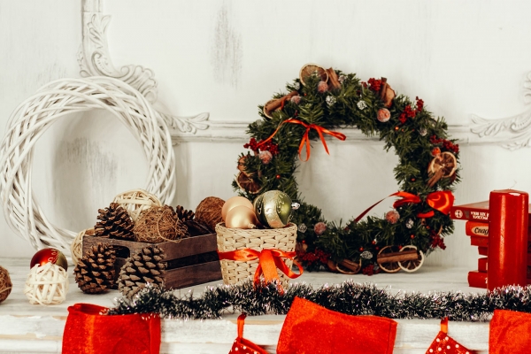 Top Tip for 2021 Sellers: Don’t Break Out the Baubles and Tinsel Just Yet