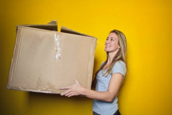 How to survive moving day with kids and pets