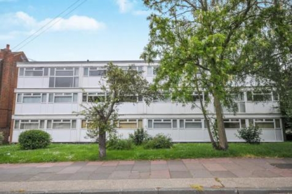 Sidcup Buy To Let Deal - Two double bedroom first floor flat