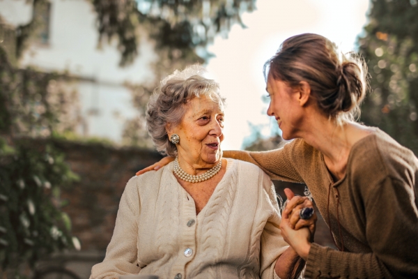 How to Help Elderly Relatives Move Home in Sidcup