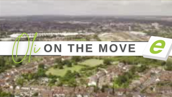 Oli On The Move - Lodge Wood Drive, Orchard Heights.